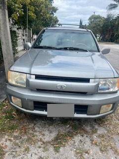 2001 Infiniti QX4